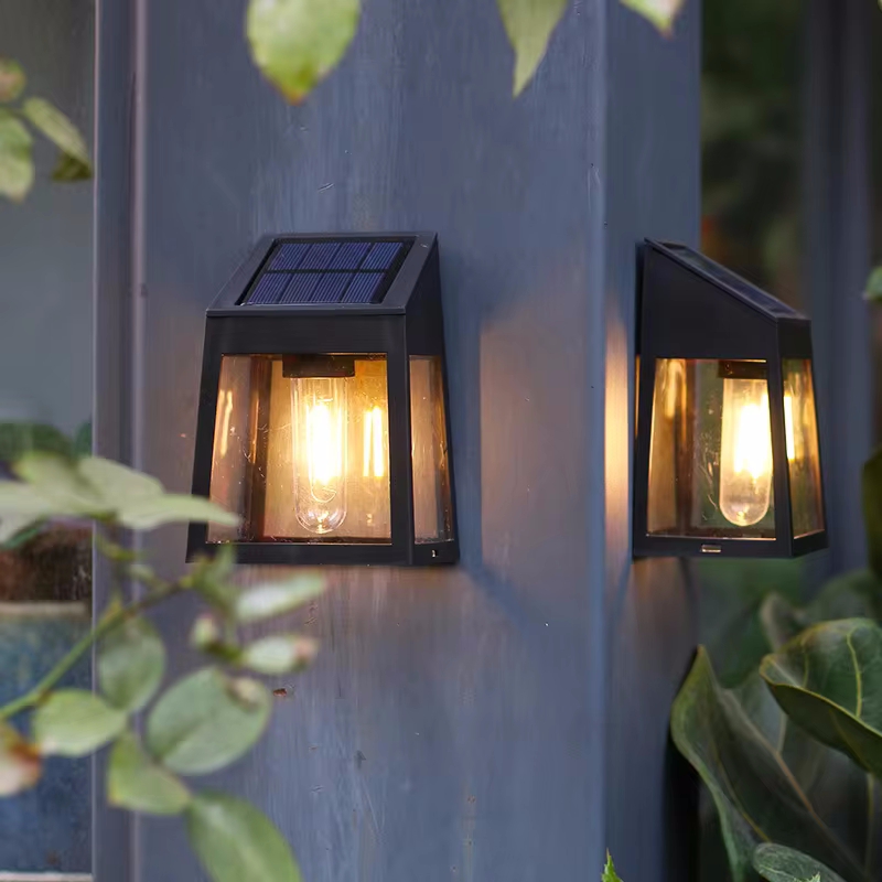 Solar Wall Light Outdoor Water - огляд і ціна Halo Outdoor Lighting
