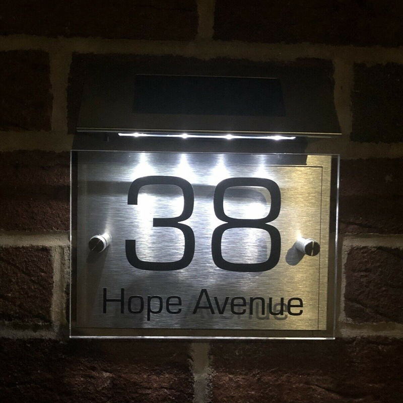 Solar LED House Number Light O - огляд і ціна Outdoor Lighting Brass